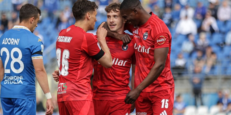 Pisa-Cremonese gratis su Dazn: entusiasmo e passione 1 Pisa-Cremonese gratis su Dazn: entusiasmo e passione