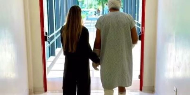 Lucio, il post shock dopo il grave incidente e l’esplosione: "Dio è il nostro rifugio" 1 Lucio, il post shock dopo il grave incidente e l’esplosione: "Dio è il nostro rifugio"