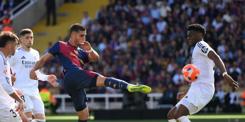 Polemiche Clasico, caos social dopo Barcellona-Real: "Come fanno a non dare un rigore così?" 4 Polemiche Clasico, caos social dopo Barcellona-Real: "Come fanno a non dare un rigore così?"