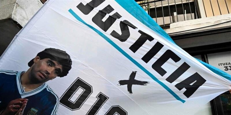 Morte Maradona, annullato il processo: i motivi della decisione 1 Morte Maradona, annullato il processo: i motivi della decisione