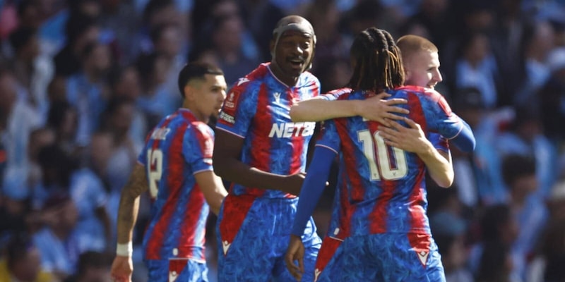 Eze condanna il Manchester City di Guardiola, il Crystal Palace vince la FA Cup 2 Eze condanna il Manchester City di Guardiola, il Crystal Palace vince la FA Cup
