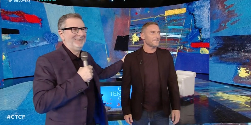 Totti da Fazio a Che Tempo Che Fa: "Io allenatore? Mai, sono troppo rosicone" 3 Totti da Fazio a Che Tempo Che Fa: "Io allenatore? Mai, sono troppo rosicone"