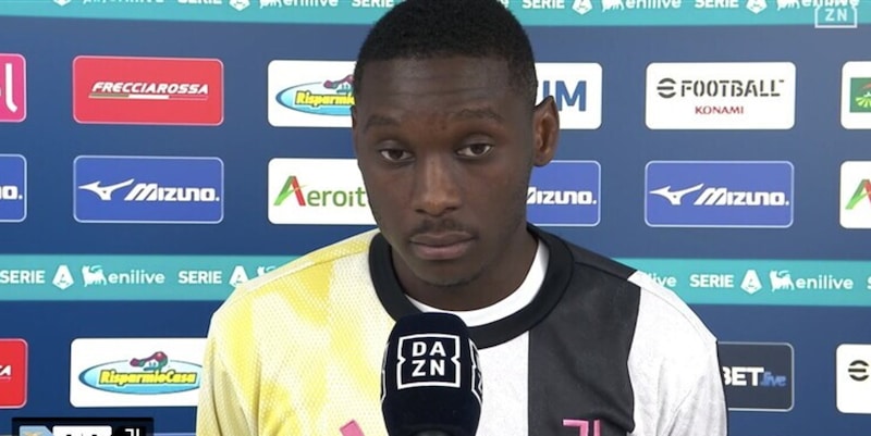 Kolo Muani: "Futuro? La Juventus è una famiglia, sono felice qui" 1 Kolo Muani: "Futuro? La Juventus è una famiglia, sono felice qui"