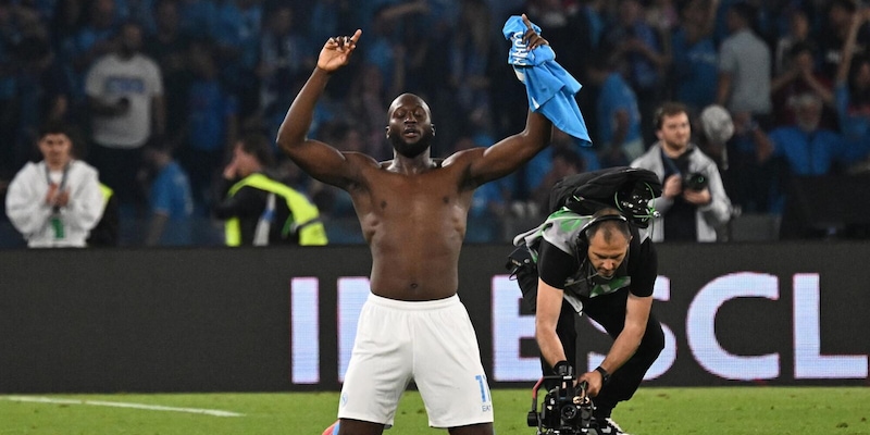 Lukaku, cuore e scudetto: l’uomo di Conte che ha conquistato Napoli 1 Lukaku, cuore e scudetto: l’uomo di Conte che ha conquistato Napoli