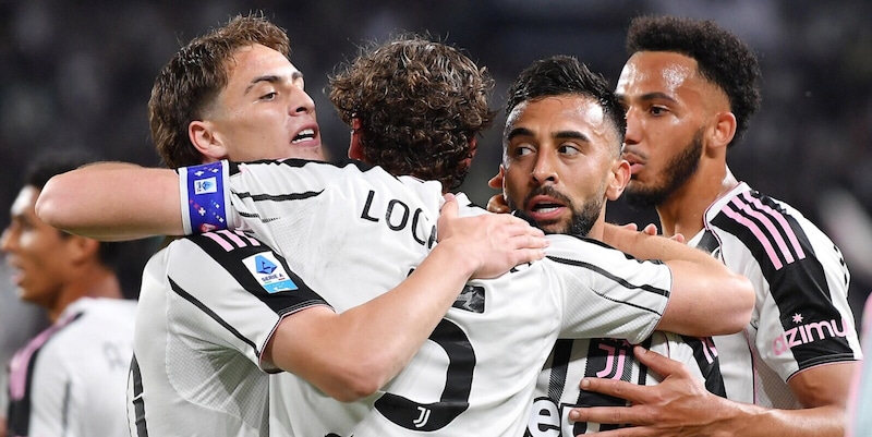La Juve vince ma per la Champions non basta. Inter, altro 5 maggio con la Lazio? Conte ancora primo 1 La Juve vince ma per la Champions non basta. Inter, altro 5 maggio con la Lazio? Conte ancora primo