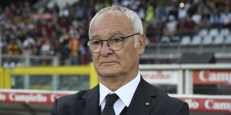 Ranieri: "Complimenti alla Juve. Prossimo allenatore Roma? Stanno impazzendo tutti" 1 Ranieri: "Complimenti alla Juve. Prossimo allenatore Roma? Stanno impazzendo tutti"