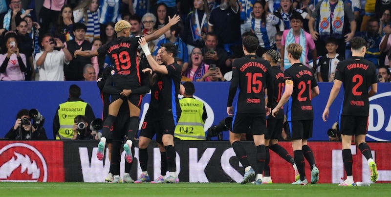 Il Barcellona è campione di Spagna: Yamal e Fermin Lopez stendono l'Espanyol e regalano il titolo a Flick 2 Il Barcellona è campione di Spagna: Yamal e Fermin Lopez stendono l'Espanyol e regalano il titolo a Flick