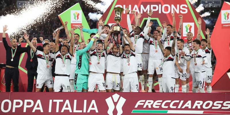 Bologna, il sogno è realtà: storico trionfo in Coppa Italia, Milan ko e furioso con arbitro e Var 1 Bologna, il sogno è realtà: storico trionfo in Coppa Italia, Milan ko e furioso con arbitro e Var