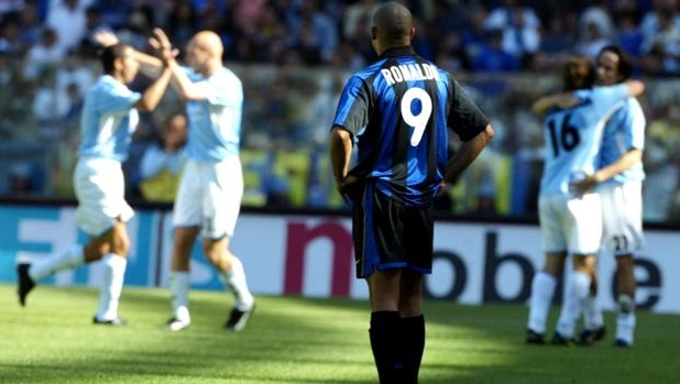 Scudetto all'ultimo respiro? È già successo 27 volte, per l'Inter sei trionfi e due beffe shock 3 Scudetto all'ultimo respiro? È già successo 27 volte, per l'Inter sei trionfi e due beffe shock