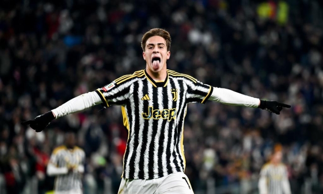 Sponsor, la Juve raddoppia: torna il marchio Jeep, entrano 69 milioni 4 Sponsor, la Juve raddoppia: torna il marchio Jeep, entrano 69 milioni