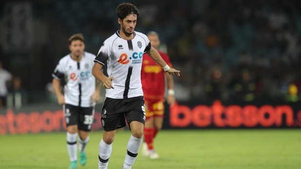 LIVE Via ai playoff di Serie B. Catanzaro-Cesena: 0-0 all'intervallo 4 LIVE Via ai playoff di Serie B. Catanzaro-Cesena: 0-0 all'intervallo
