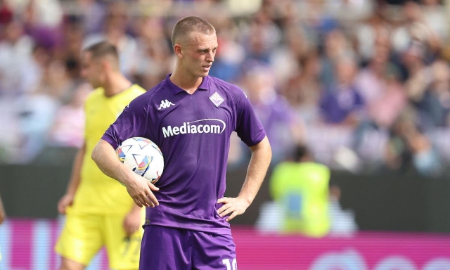 Fiorentina all'osso: ancora in forse Gudmundsson. Palladino resta senza attacco 1 Fiorentina all'osso: ancora in forse Gudmundsson. Palladino resta senza attacco
