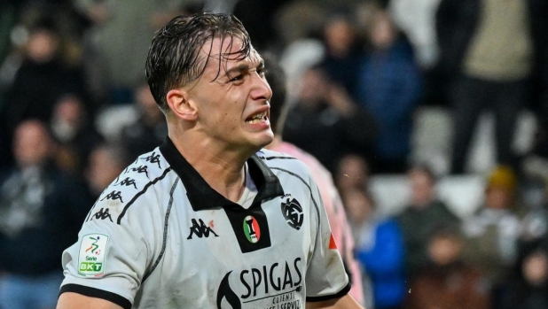 LIVE Alle 20.30 le semifinali playoff di Serie B: Juve Stabia-Cremonese e Catanzaro-Spezia 4 LIVE Alle 20.30 le semifinali playoff di Serie B: Juve Stabia-Cremonese e Catanzaro-Spezia