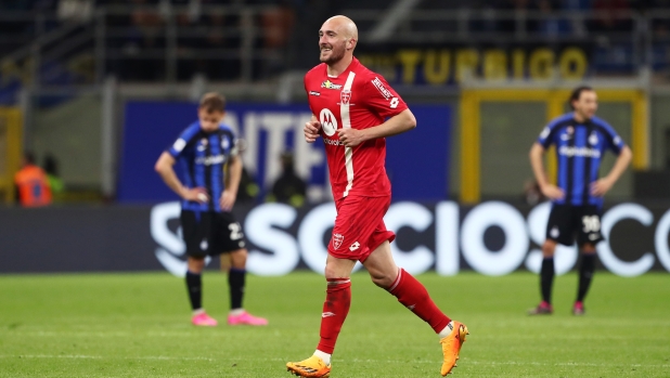 Caldirola: "Da piccolo ero milanista, chiesi ai miei genitori di non mandarmi all'Inter..." 1 Caldirola: "Da piccolo ero milanista, chiesi ai miei genitori di non mandarmi all'Inter..."