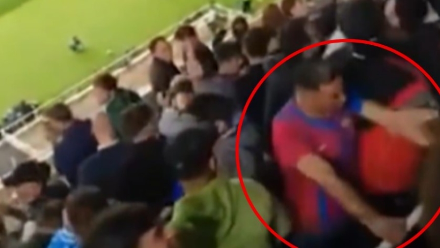 Lamine Yamal-gol, il padre impazzisce: lancia la giacca e quasi smonta gli spalti! 3 Lamine Yamal-gol, il padre impazzisce: lancia la giacca e quasi smonta gli spalti!