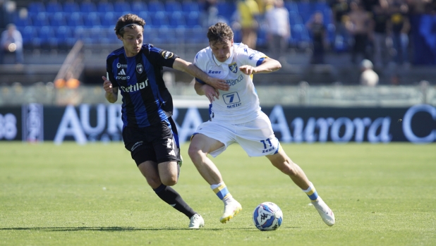 Il Pisa piega il Frosinone, ma il successo dello Spezia rimanda la festa di Inzaghi 4 Il Pisa piega il Frosinone, ma il successo dello Spezia rimanda la festa di Inzaghi
