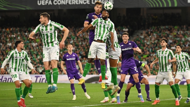 Betis-Fiorentina, le pagelle: Bakambu super in attacco, 7. De Gea evita guai peggiori: 7,5 1 Betis-Fiorentina, le pagelle: Bakambu super in attacco, 7. De Gea evita guai peggiori: 7,5