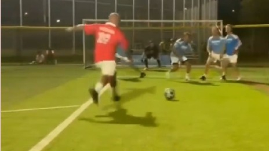 Sneijder non perde il vizio! Punizione sotto l'incrocio 4 Sneijder non perde il vizio! Punizione sotto l'incrocio