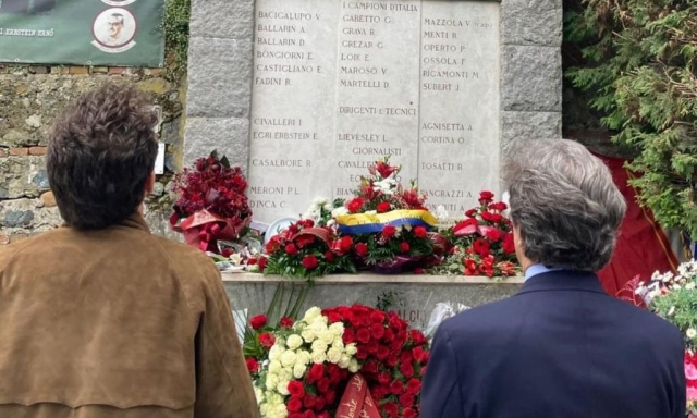 Il Grande Torino vive ancora a Superga: l'omaggio di tutta la città 1 Il Grande Torino vive ancora a Superga: l'omaggio di tutta la città
