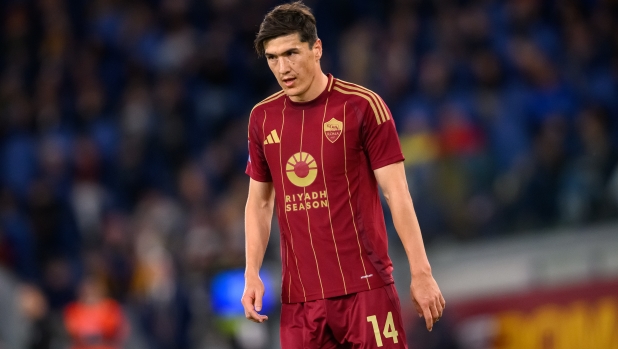 LIVE Roma-Fiorentina 0-0: Cristante innesca Dovbyk che perde l'attimo e si allarga troppo 1 LIVE Roma-Fiorentina 0-0: Cristante innesca Dovbyk che perde l'attimo e si allarga troppo
