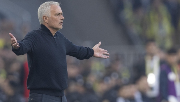Mourinho ricorda il Triplete: "Un abbraccio alla mia gente. Uno molto speciale a..." 4 Mourinho ricorda il Triplete: "Un abbraccio alla mia gente. Uno molto speciale a..."