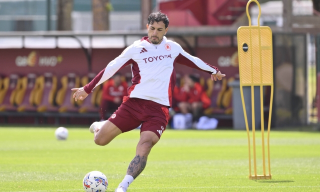 Roma, perché Paredes non gioca più? Se fa un'altra presenza... 1 Roma, perché Paredes non gioca più? Se fa un'altra presenza...