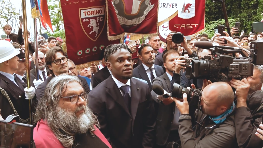 Zapata cuore granata: "Ecco cosa significa giocare per il Toro" 1 Zapata cuore granata: "Ecco cosa significa giocare per il Toro"