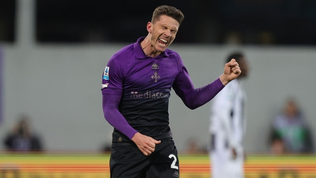 Gosens chiama Müller alla Fiorentina: "La Toscana è bellissima. Buon cibo e tanto sole" 4 Gosens chiama Müller alla Fiorentina: "La Toscana è bellissima. Buon cibo e tanto sole"