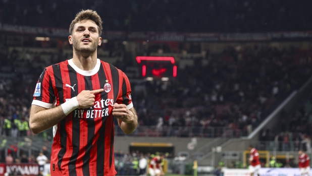 Milan-Bologna, le pagelle: Gimenez da 8, fiducia ritrovata. De Silvestri affonda, 5 2 Milan-Bologna, le pagelle: Gimenez da 8, fiducia ritrovata. De Silvestri affonda, 5