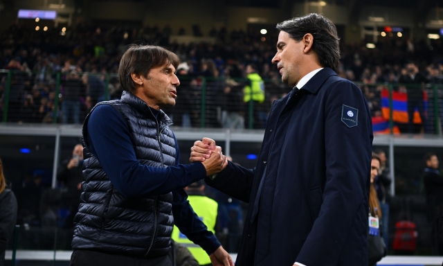Napoli e Inter, tutto riaperto: calendari a confronto nella sfida thrilling per lo scudetto 1 Napoli e Inter, tutto riaperto: calendari a confronto nella sfida thrilling per lo scudetto