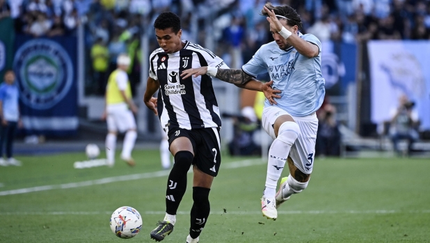 Intraprendente e sicuro, la Juve scopre Alberto Costa: dopo 4 mesi ambientamento finito? 1 Intraprendente e sicuro, la Juve scopre Alberto Costa: dopo 4 mesi ambientamento finito?