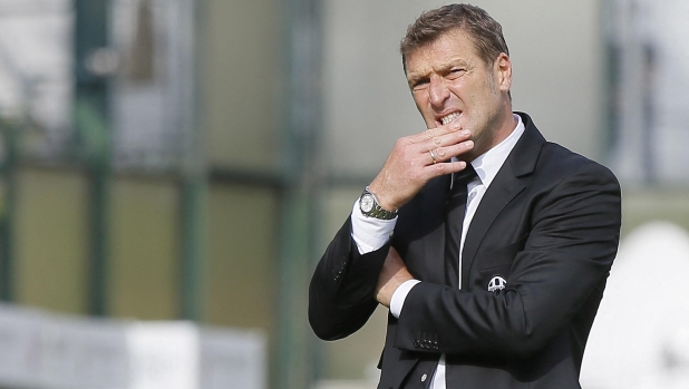 Carrera: "Conte convinse la Juve che si poteva strappare lo scudetto al Milan. Sarei rimasto con lui ma..." 4 Carrera: "Conte convinse la Juve che si poteva strappare lo scudetto al Milan. Sarei rimasto con lui ma..."