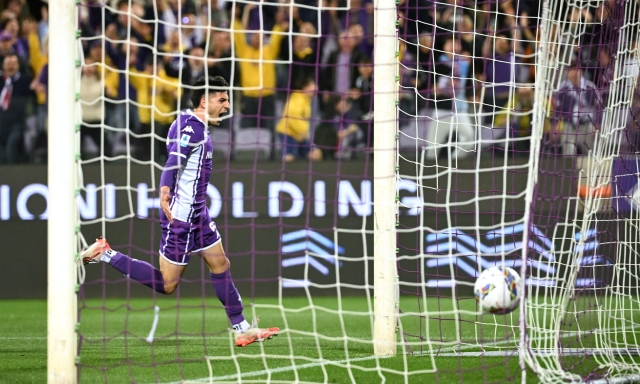 Cinque gol e spettacolo tra Fiorentina e Bologna. Ma la decide il solito Kean 1 Cinque gol e spettacolo tra Fiorentina e Bologna. Ma la decide il solito Kean