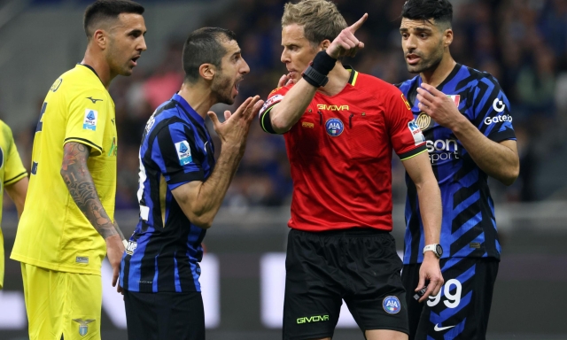 Rocchi e le polemiche: "Bisseck da rigore. Gimenez da rosso, serve uniformità" 2 Rocchi e le polemiche: "Bisseck da rigore. Gimenez da rosso, serve uniformità"