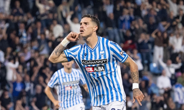 Molina, la bestia nera di Milan Futuro: "Facevo il cameriere, al 2° gol sono diventato matto" 1 Molina, la bestia nera di Milan Futuro: "Facevo il cameriere, al 2° gol sono diventato matto"