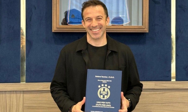 Del Piero diventa allenatore: "Da oggi chiamatemi mister". E i tifosi della Juve già sognano... 4 Del Piero diventa allenatore: "Da oggi chiamatemi mister". E i tifosi della Juve già sognano...