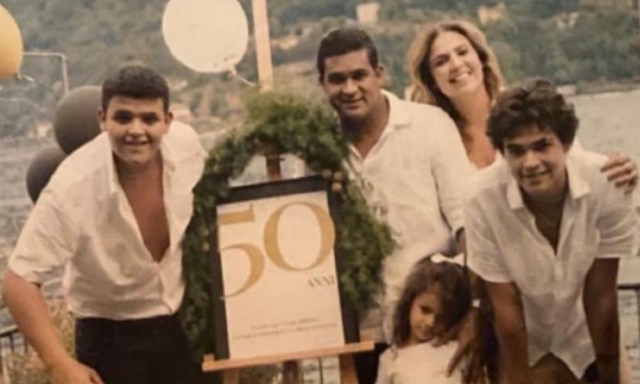 Lia Paiva, lady Serginho: "Faccio moda per Diego, nostro figlio che non c'è più" 1 Lia Paiva, lady Serginho: "Faccio moda per Diego, nostro figlio che non c'è più"