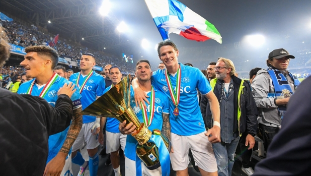 Benitez: "Napoli top, McTominay ha saputo lasciare il segno come Kvara" 1 Benitez: "Napoli top, McTominay ha saputo lasciare il segno come Kvara"