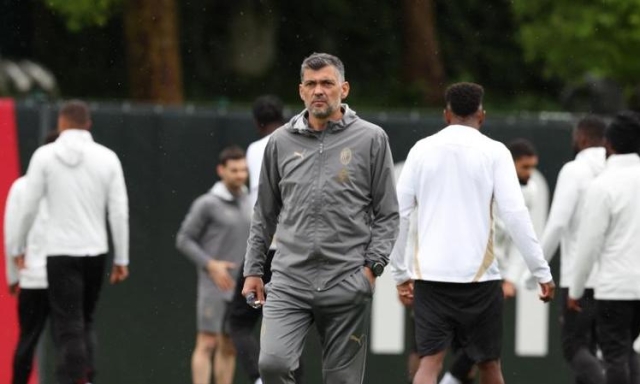 Italiano, Allegri e gli errori dell'anno scorso: Milan, rischi di restare fuori dal domino panchine 1 Italiano, Allegri e gli errori dell'anno scorso: Milan, rischi di restare fuori dal domino panchine