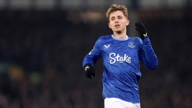Lindstrøm torna al Napoli: l'Everton non esercita il diritto di riscatto 1 Lindstrøm torna al Napoli: l'Everton non esercita il diritto di riscatto