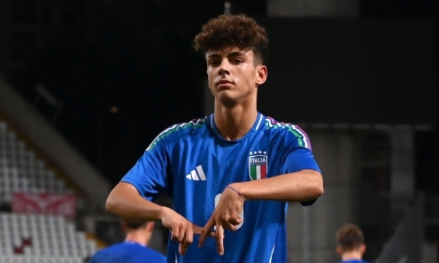 Ci ferma solo... Romario! Il portiere del Portogallo para 3 rigori, Italia fuori dall'Europeo U17 3 Ci ferma solo... Romario! Il portiere del Portogallo para 3 rigori, Italia fuori dall'Europeo U17