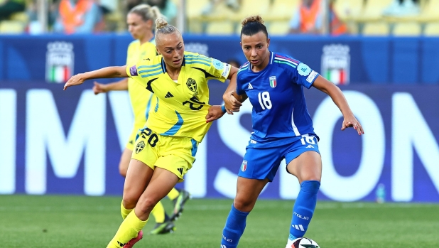 Nations femminile, Italia fermata sullo 0-0 dalla Svezia. Ma buone indicazioni verso l'Europeo 1 Nations femminile, Italia fermata sullo 0-0 dalla Svezia. Ma buone indicazioni verso l'Europeo