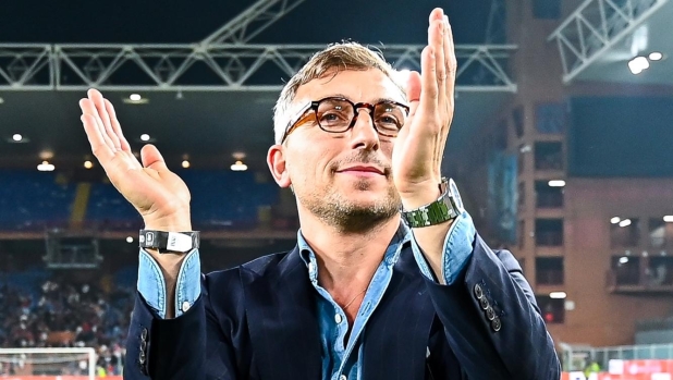Manfredi: "Samp diffamata da Cellino. Club verso il tracollo per colpa di chi oggi provoca in tv" 2 Manfredi: "Samp diffamata da Cellino. Club verso il tracollo per colpa di chi oggi provoca in tv"