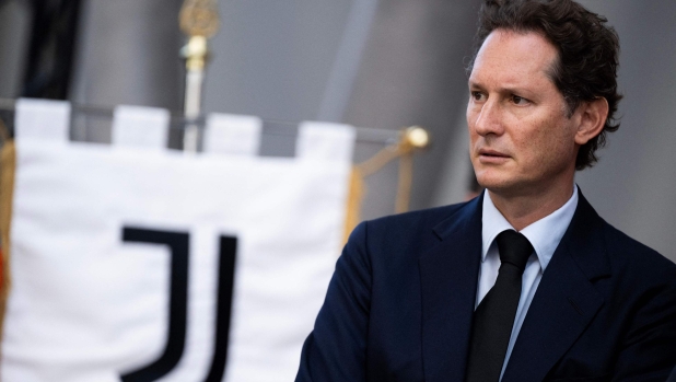 Vertice tra Elkann, Comolli e Chiellini: la Juve riparte da Yildiz. Tudor e Vlahovic i nodi 4 Vertice tra Elkann, Comolli e Chiellini: la Juve riparte da Yildiz. Tudor e Vlahovic i nodi