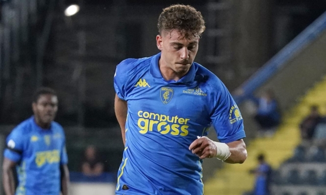 Italia U21, Nunziata ne taglia tre: out Sebastiano Esposito. Entro il 4 giugno la lista per l'Europeo 2 Italia U21, Nunziata ne taglia tre: out Sebastiano Esposito. Entro il 4 giugno la lista per l'Europeo