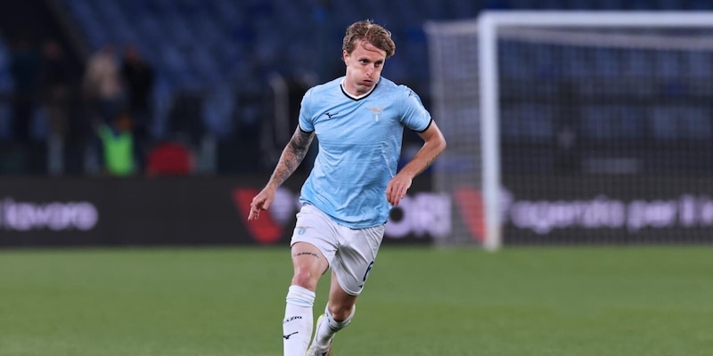 Lazio, l'Inter va su Rovella: il nodo clausola 2 Lazio, l'Inter va su Rovella: il nodo clausola
