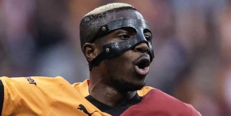 Mercato Napoli, De Laurentiis aspetta la decisione di Osimhen: la situazione 2 Mercato Napoli, De Laurentiis aspetta la decisione di Osimhen: la situazione