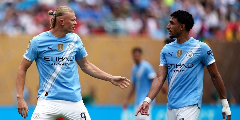 Il Manchester City travolge l'Al Ain 6-0: Guardiola manda Tudor agli ottavi 2 Il Manchester City travolge l'Al Ain 6-0: Guardiola manda Tudor agli ottavi
