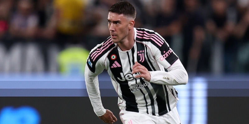 Vlahovic, tormenti d'oro: il lento addio Juve, le offerte non all'altezza e i nuovi bonus 1 Vlahovic, tormenti d'oro: il lento addio Juve, le offerte non all'altezza e i nuovi bonus