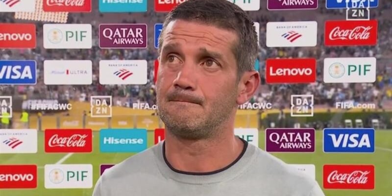 Chivu: "Inter, mai vergognarsi". E Lautaro spiega: "Campo asciutto, difficile..." 1 Chivu: "Inter, mai vergognarsi". E Lautaro spiega: "Campo asciutto, difficile..."